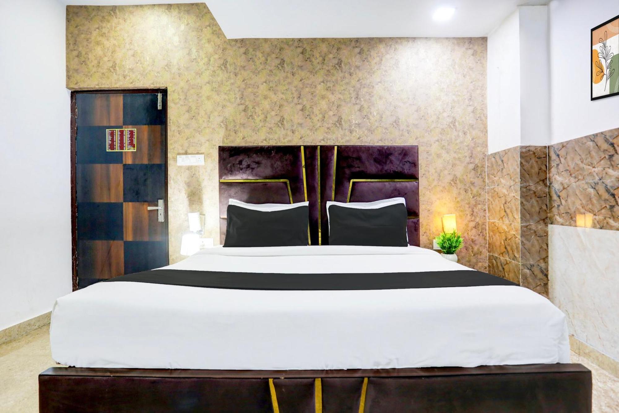 Super Collection O Kalyanpur Hotel Kanpur Exterior photo