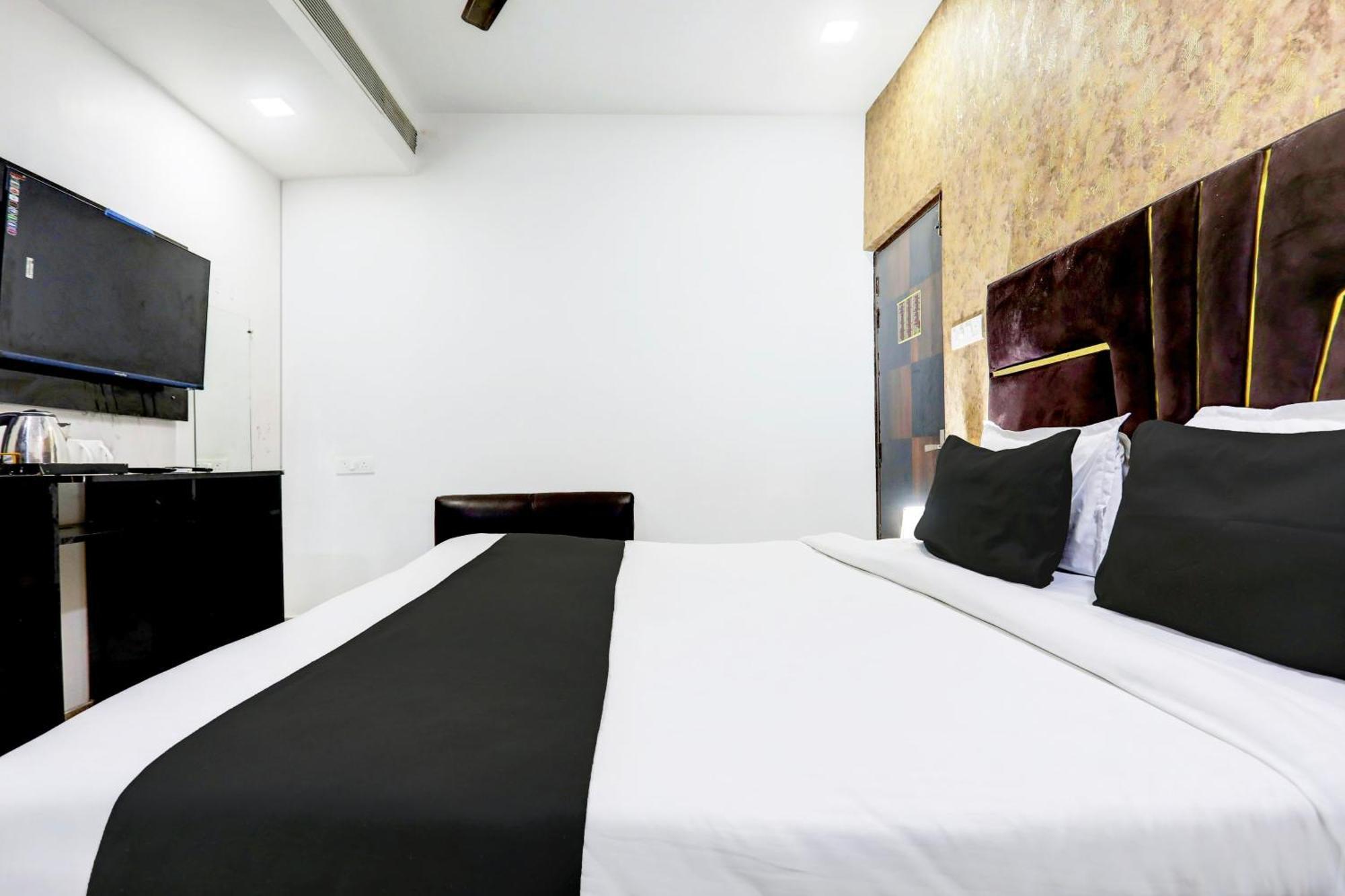 Super Collection O Kalyanpur Hotel Kanpur Exterior photo